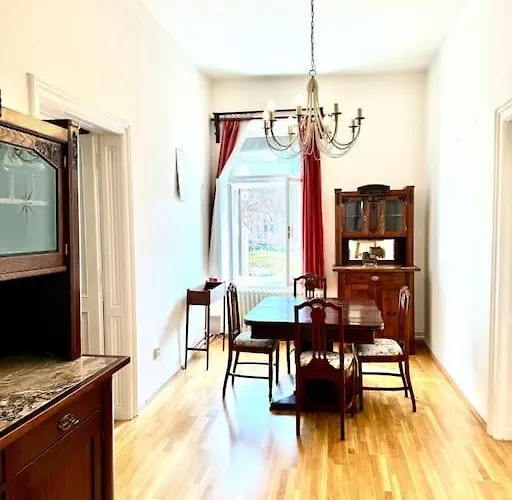 Unique In The Center Apartmán