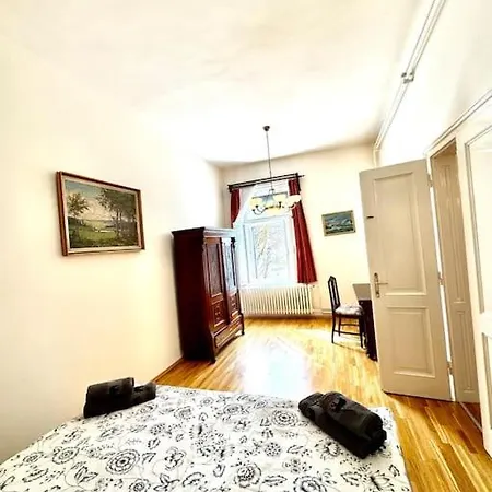 Unique In The Center Братислава